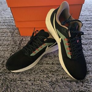 Size 11 - Nike Air Zoom Pegasus 39 Black White Orange - DX6039-071
